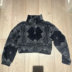 Fleece sweatshirt